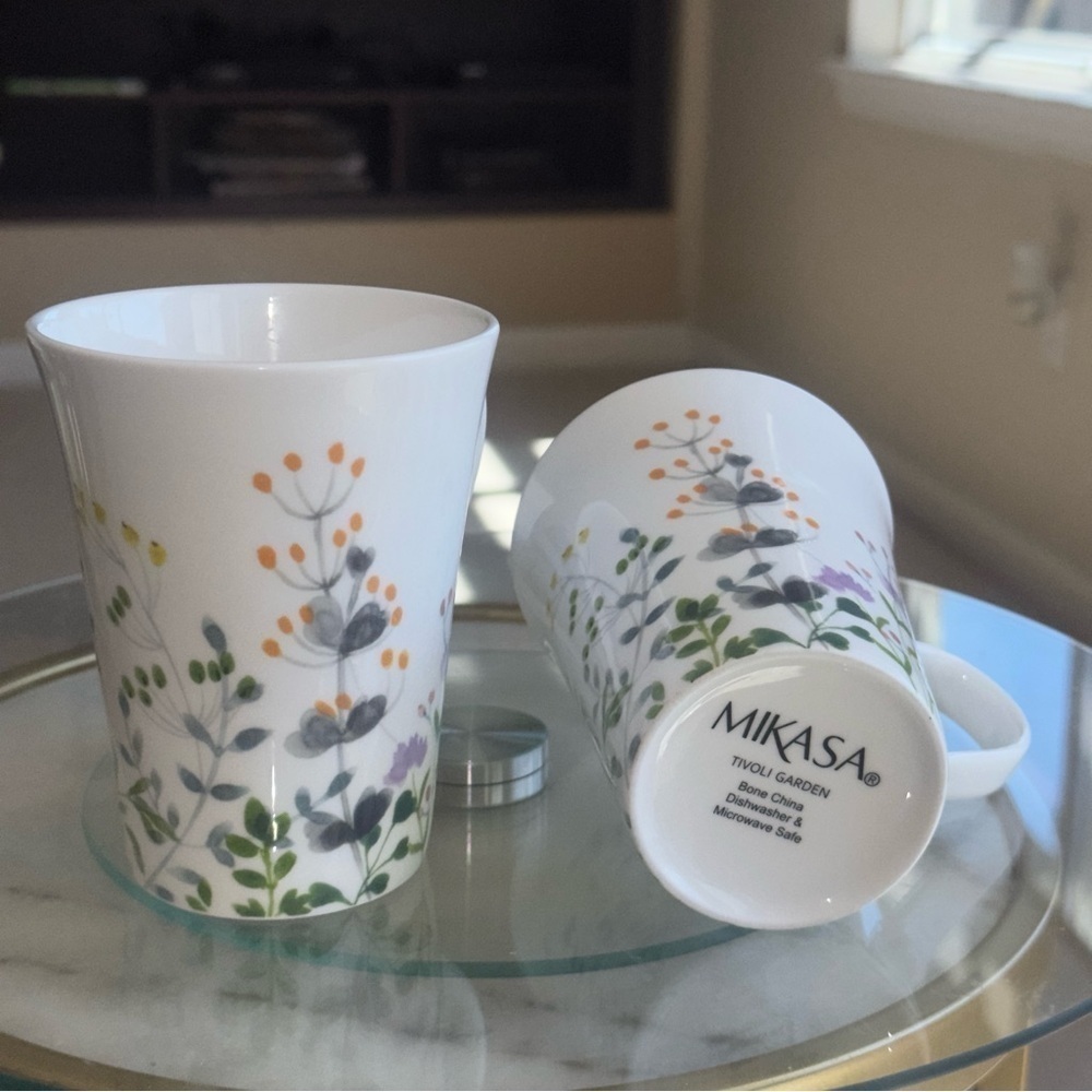 Mikasa Tivoli Garden Bone China Mug Set – Botanical Leaf Pattern (Set of 2)
